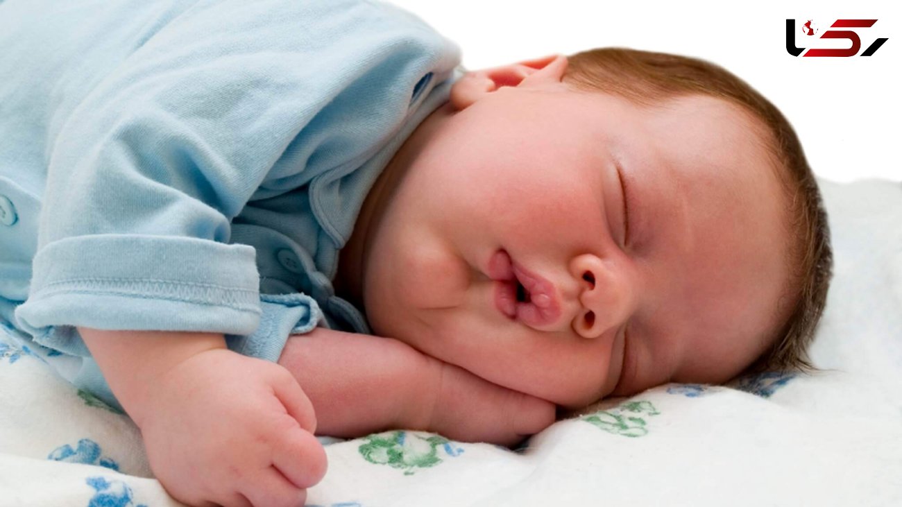 چرا خواباندن نوزاد در تختوابی غیر از تختخواب والدین مهم است؟