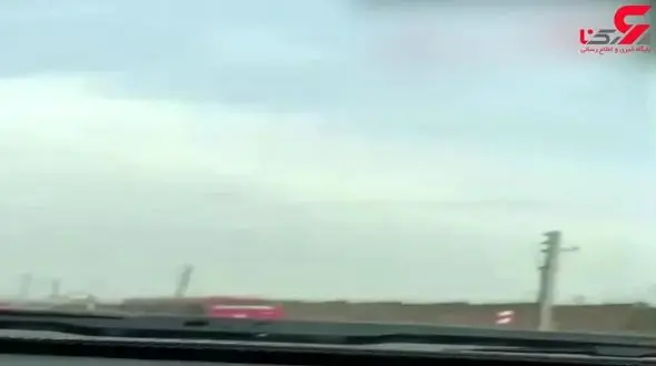 وحشت مردم تهران از مشاهده کردن شی عجیب در آسمان + فیلم