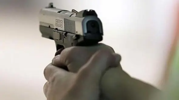 تیراندازی 2 موتور سوار به سرباز پلیس در گتوند 