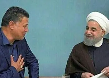 عکس ها / یادی کنیم از  ضیافت شام حسن روحانی برای علی دایی در یک رستوران شیک/  بوسه علی دایی بر پیشانی رئیس جمهور سابق و مرد سیاست پرحاشیه این روزها ...