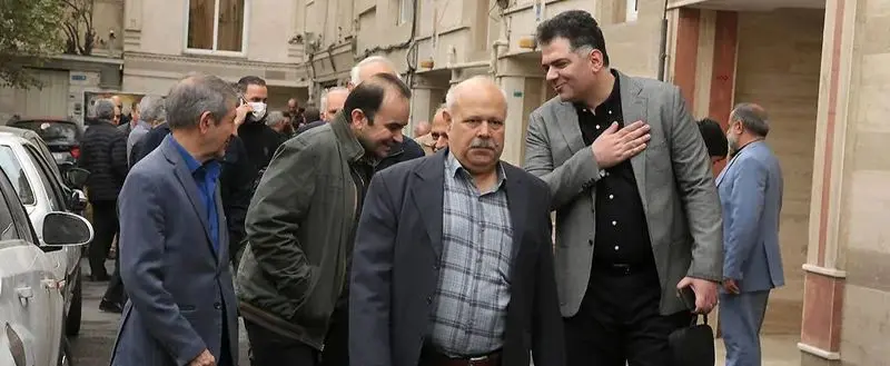 تشیع جنازه خواهر احمدی نژاد 