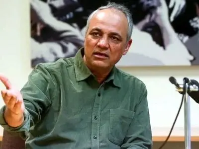  علت غیبت خاتمی و روحانی در مراسم تشییع پیکر امام شهید!