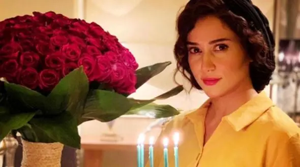 فیلم / نقش جیران به شرط ازدواج پریناز ایزدیار با کارگردان سن و سال دار/ پسر کارگردان حرف آخر را زد .../ پدر من و پریناز ...