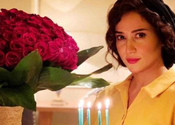 عکس / نگاهی به جشن تولد 40 سالگی پریناز ایزدیار ... / چه فضای دلبرانه و عاشقانه ای ...