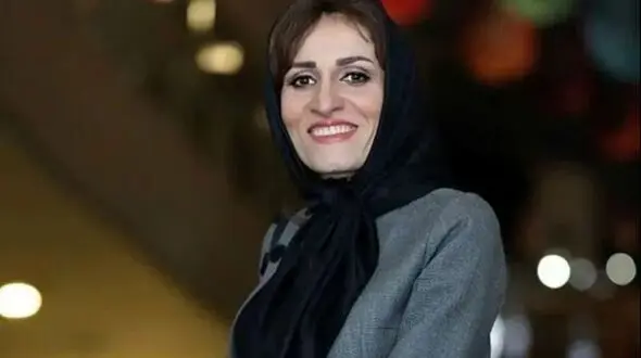 توضیحات آتیه جاوید در مورد دو نقش متفاوتش در سریال پایتخت:وقتی فیلمنامه نوشته می‌شد از شب قبل می‌گرفتم تا بخوانم / قرار است سری جدید ساخته شود