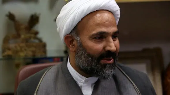 یک نماینده مجلس : روحانی و واعظی مقصرین اصلی وضعیت امروز بورس هستند