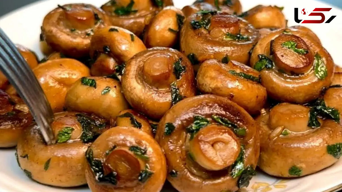  قارچ سرخ شده: گزینه‌ای سالم و لذیذ به جای گوشت + فیلم 
