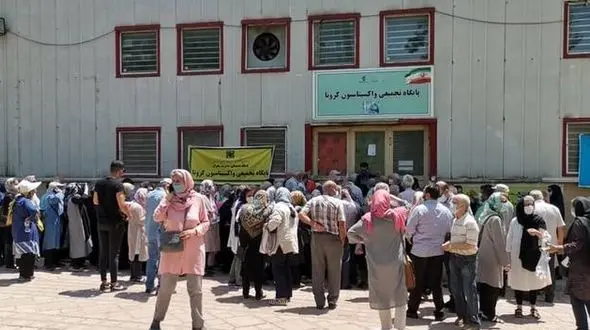 جولان کاسبان کرونا در موج پنجم / هزینه های گزاف آزمایش و دارو، حتی تزریق