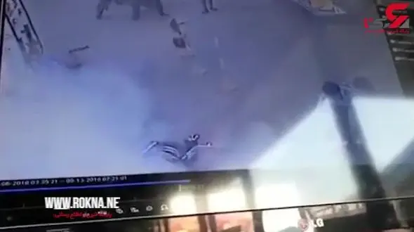 آتش گرفتن عجیب موتورسیکلت در پمپ بنزین + تصویر