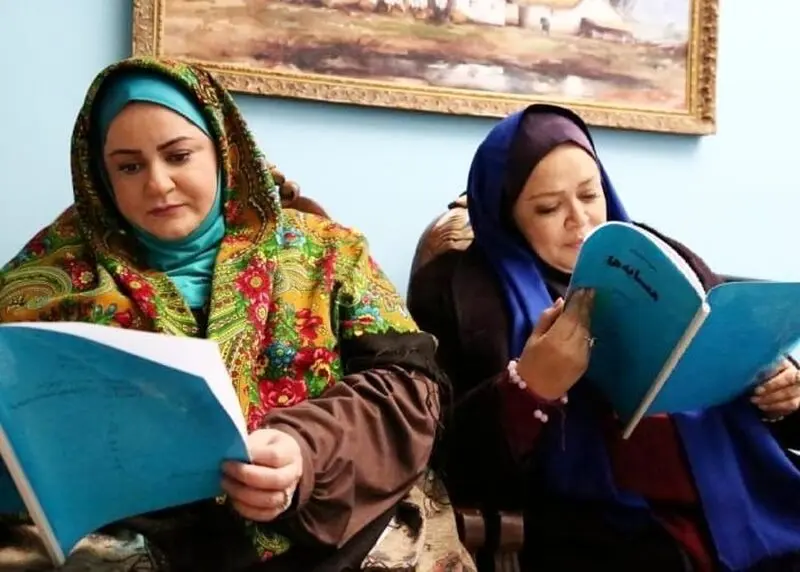 بهاره رهنما در همسایه ها