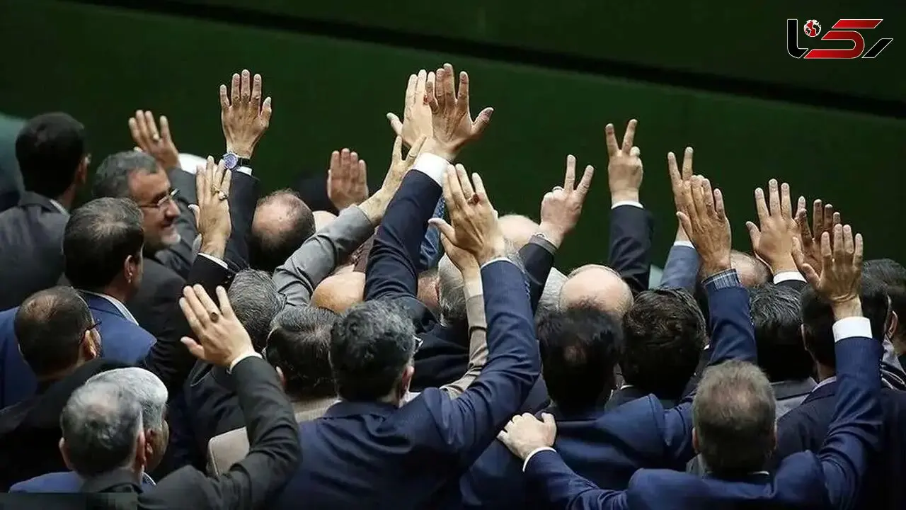 نماینده مجلس و مجری تلویزیونی که تفرقه افکنی می کنند خطرشان کمتر از ترامپ و نتانیاهو نیست!