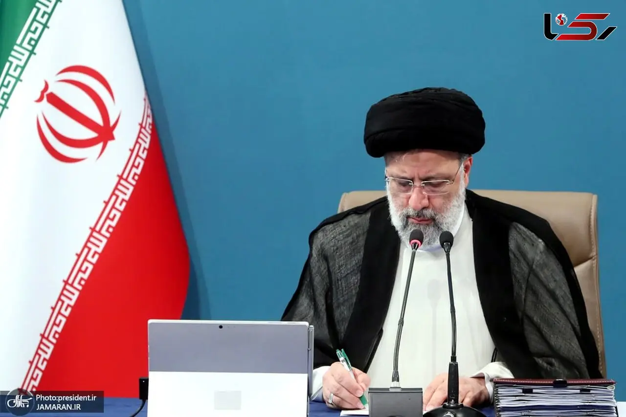 تبریک رئیسی به مناسبت  آغاز سال نو میلادی

