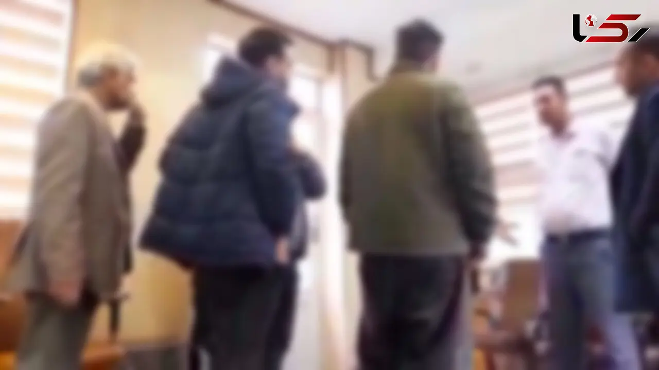 فروش هر خانه به چند نفر در فاز 2 پردیس/ تجمع مالکان سردرگم، مقابل سازمان جنگل ها و آبخیزداری + فیلم