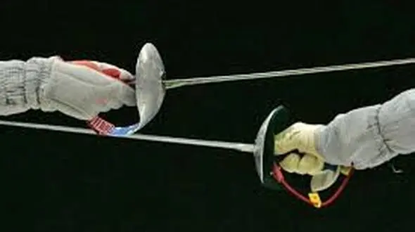 شاکر: چرا باید به دلیل حضور در اردوی شمشیربازی از مدرسه اخراج شوم!