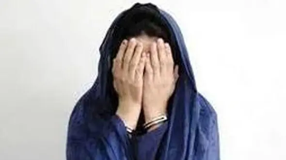 سقط جنین در رامسر زیر سر این زن بود / خانم ماما زنان را تا دم مرگ می کشاند