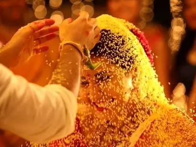 فیلم/ عقد باشکوه زوج هندی در حرم امام رضا  / تدارکات ویژه خادمین حرم برای پیوند آسمانی