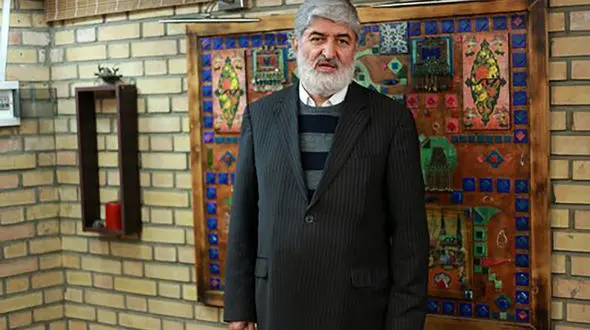 واکنش  علی مطهری درباره توهین به همسر فوتبالیست لهستانی