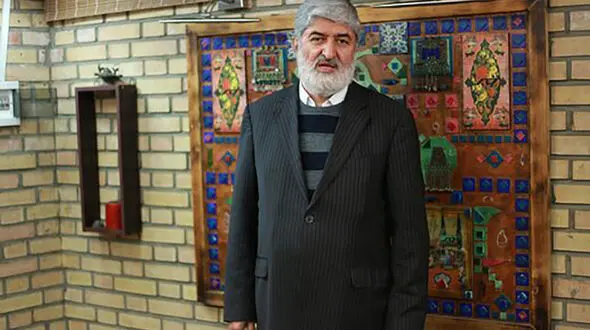 واکنش  علی مطهری درباره توهین به همسر فوتبالیست لهستانی