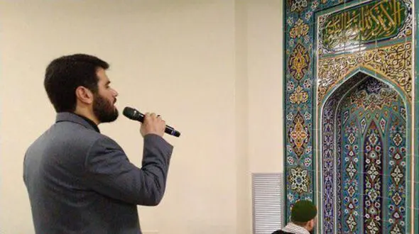 مداح معروف در ایتالیا دیده شد +عکس