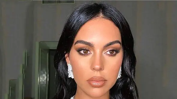   علی کریمی همبازی رونالدو  در عربستان + فیلم پربازدید