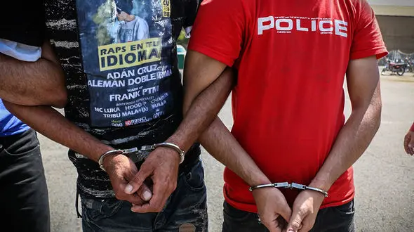 دزدان پنجه طلای بوشهر در دام پلیس + عکس