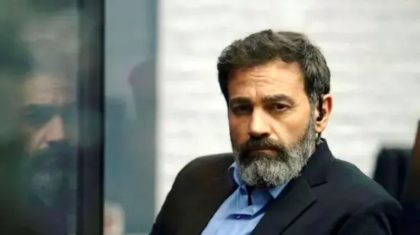 پوشش جالب همسر و دختر آرش مجیدی، امیر سریال جدید جزر و مد/ واقعا دمتون گرم