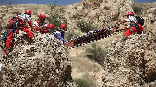 مرد پیرانشهری در ارتفاعات کوهستان پیشانی مرگ را بوسه زد