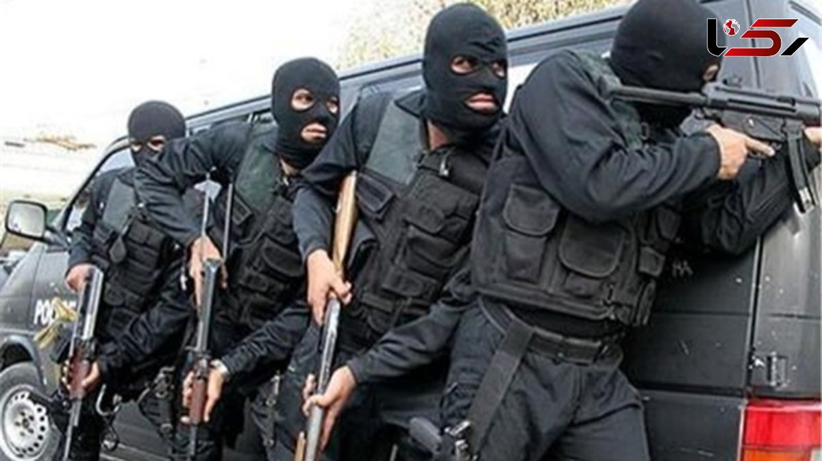 پایان گروگان‌گیری دختر 18 ساله در بم با وارد شدن پلیس