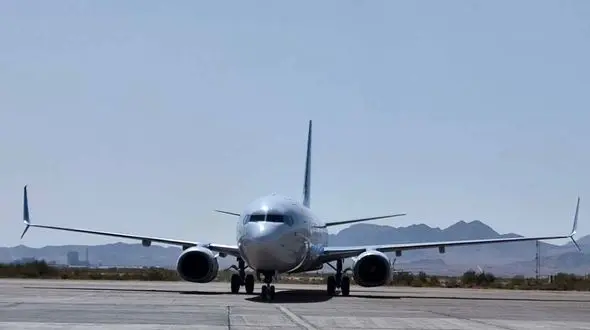 درگیری ناگهانی خلبانان پرواز خصوصی را متوقف کرد