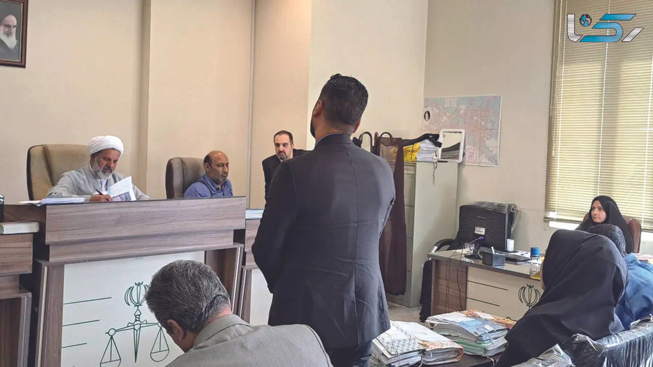 قصاص و 25 سال زندان برای قاتل دختر فیلم بردار مشهدی + عکس