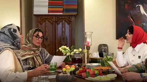 فیلم آواز باشکوه مریم امیرجلالی، سیما تیرانداز، خاطره حاتمی و حوریه مقدم دور هم /  آهنگ  دیدم تو خواب وقت سحر، شهزاده‌ای زرین کمر....