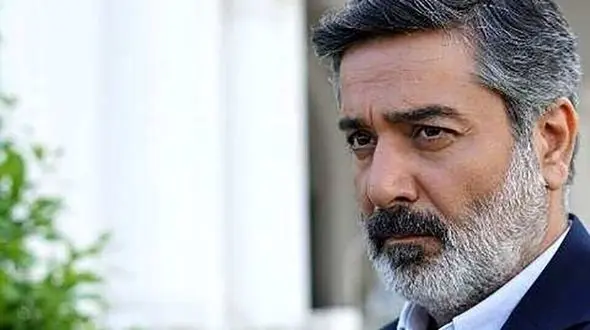 رونمایی از زن زیبای  حمیدرضا پگاه بازیگر  نقش پلیس در سریال فریبا ! 