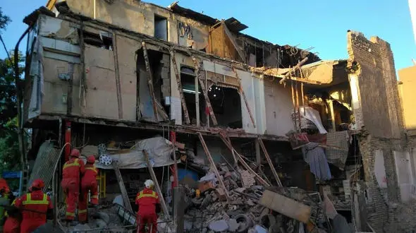 زنده زنده دفن شدن دو مرد در آورخانه قدیمی / فاجعه در جنوب تهران رخ داد