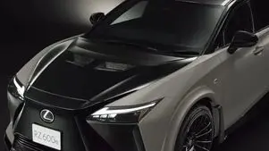 شاسی بلند لکسوس RZ ۶۰۰e؛ ترکیب خانواده و هیجان