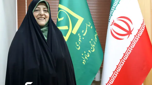 گفتگو اختصاصی با ابتکار: یکدست شدن جامعه به معنای عدالت نیست/ تاکید دولت بر کاهش دانشجویان ستاره دار/ لزوم آموزش نقد جدی بدون تنش به دانشجویان+ فیلم