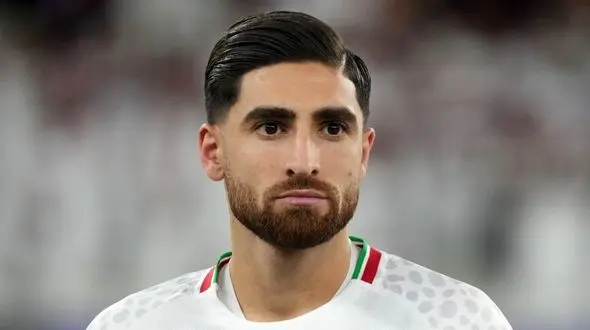 کاپیتان ایران در تیمی با ۱۴ بازی بدون برد (!)