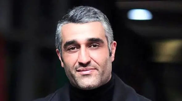 وحشت پژمان جمشیدی از خرچنگ توی رستوران و خندیدن سام درخشانی / سمی‌ترین سکانس از سریال «پژمان» رو اینجا ببین