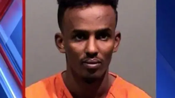 تجاوز راننده شیطان صفت به دختر 15 ساله در اتوبوس خالی+عکس