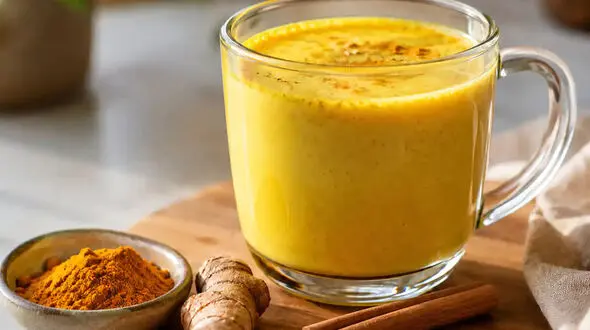 برای آب کردن چربی شکم چه بخوریم؟ معرفی 10 چربی‌ سوز طبیعی و موثر