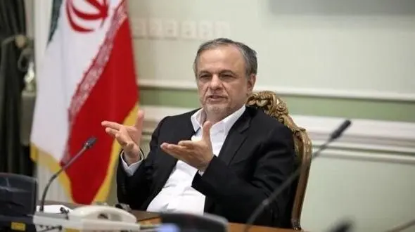 رزم حسینی پاسخ روحانی و جهانگیری را داد