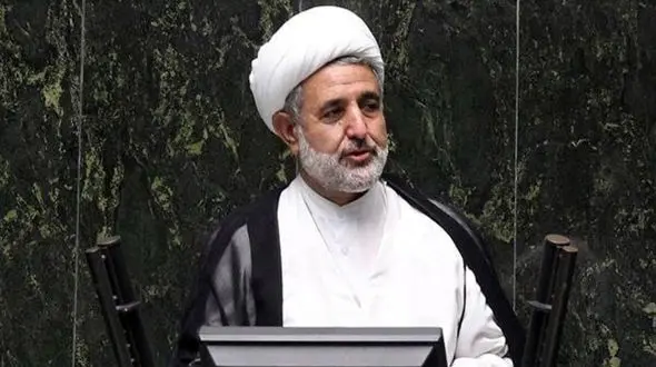 افزایش سن بازنشستگی غیرشرعی است/ شورای نگهبان آن را رد می‌کند