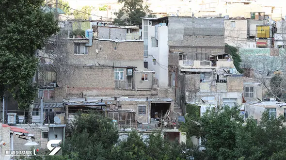 خروج املاک فرحزاد از بن بست صدور مجوز ساختمانی
