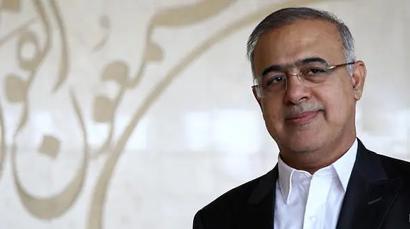 محمد آشوری: منطقه آزاد نباید وابسته به دولت باشد