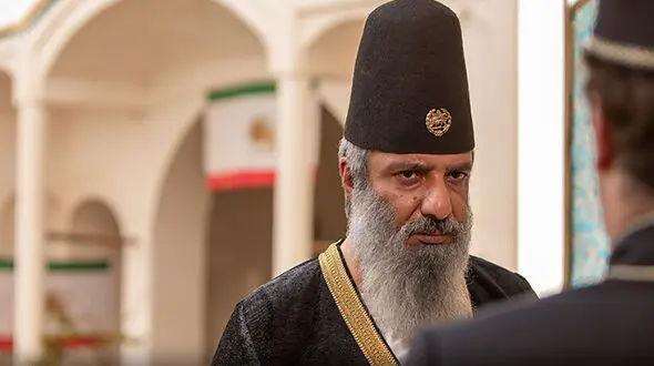 نبرد قدرت جیران و گلین خاتون با میرزا آقا خان نوری در سریال جیران