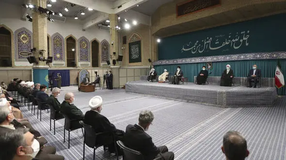 غلط می کند کسی فکر کندن درخت تناور جمهوری اسلامی را هم بکند