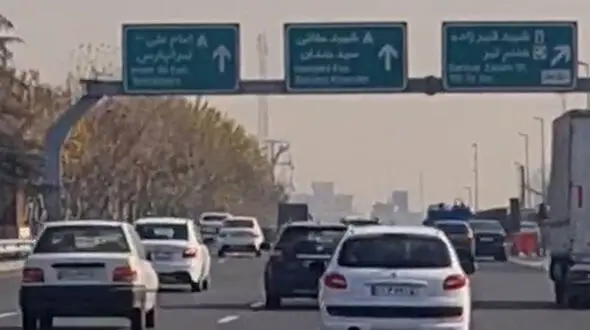 تهران آب و هوا ندارد، آب و دود دارد / وزارت نفت و صمت؛ متهمان اصلی آلودگی هوای تهران به دلیل کیفیت نامناسب سوخت + فیلم