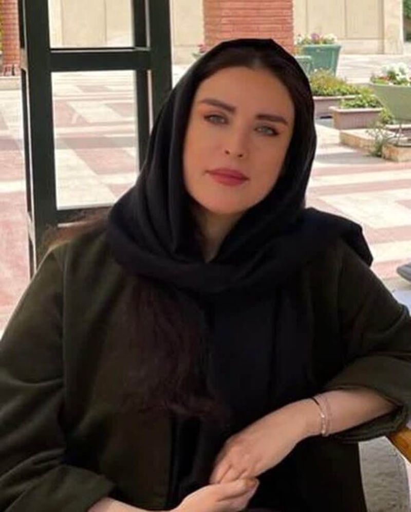 مادر و خاله هانیه غلامی