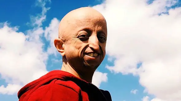 بازیگر خاص سینمای ایران درگذشت + عکس