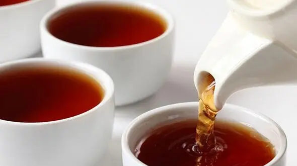 فواید چای برای بدن + اینفوگرافی