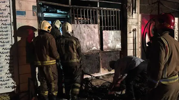 آتش سوزی شبانه در تهرانپارس + عکس و فیلم حادثه 